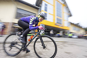 MacGregorPhotography-GravelGarminRaceBIUROrozgrzewka(215of356).jpg