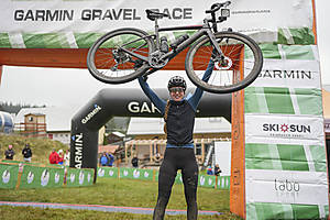 MacGregorPhotography-GravelGarminRaceMeta(83of676).jpg