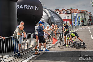 GarminSerockfinalversion(349z511).jpg