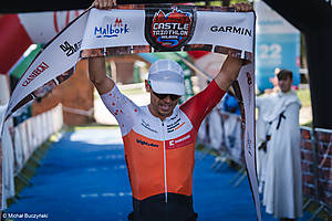 Castle_Triathlon_2024_logo_398.jpg