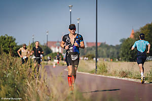 Castle_Triathlon_2024_logo_462.jpg