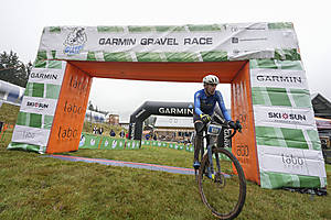 MacGregorPhotography-GravelGarminRaceMeta(37of676).jpg