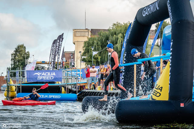 GTTELB20260649.jpg