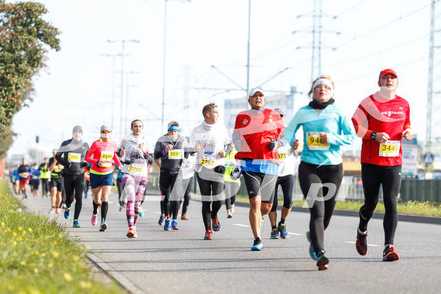 polmaratongdansk16-05162.jpg